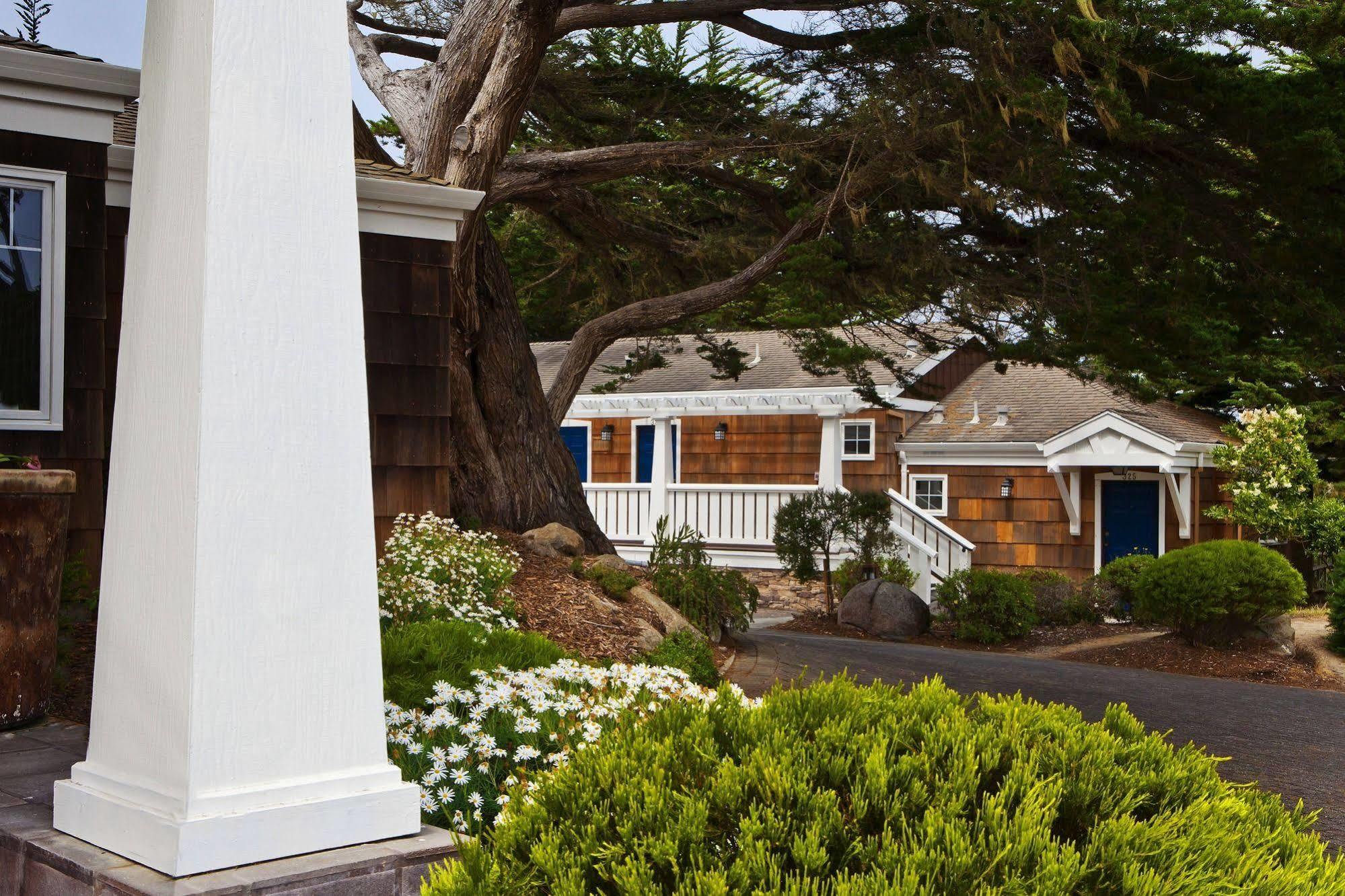 Lighthouse Lodge & Cottages Pacific Grove Exterior photo